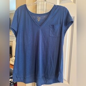 Lilly Pulitzer Blue Short Sleeve V-Neck Tee